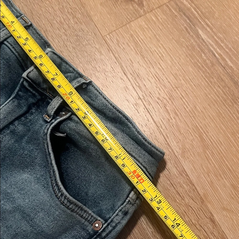 We The Free Size 28 Skinny Blue Jeans